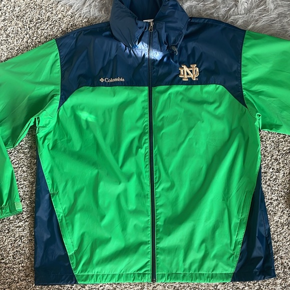 Columbia Navy and Green Norte Dame Windbreaker - Picture 2 of 16